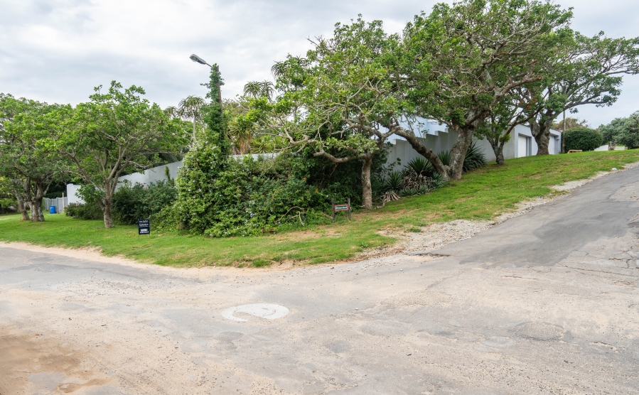 4 Bedroom Property for Sale in West Bank Eastern Cape